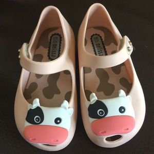 Mini Melissa cow shoes 🐮